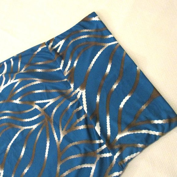 SOLID MAXI SKIRT – NWOT – SZ S - Picture 3 of 12